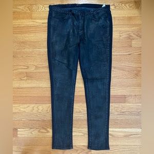 Levi’s Strauss Jeggings Women’s W33 Legging Black Textured Front Jean Distressed